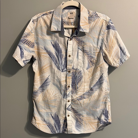 Vans Other - Men’s vans tailored fit button-down, size medium